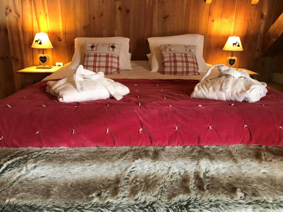 Bed and Breakfast La Clé des Bois Le Bourg-dʼOisans Exterior foto